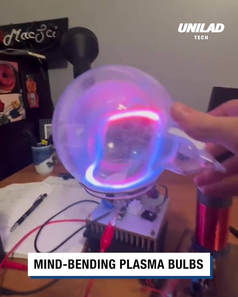 Cool Electric Plasma Bulbs