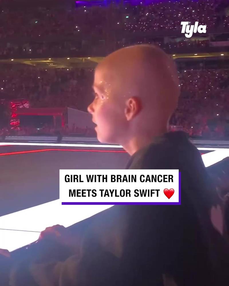 Girl with brain cancer gets hugged by Taylor Swift at concert