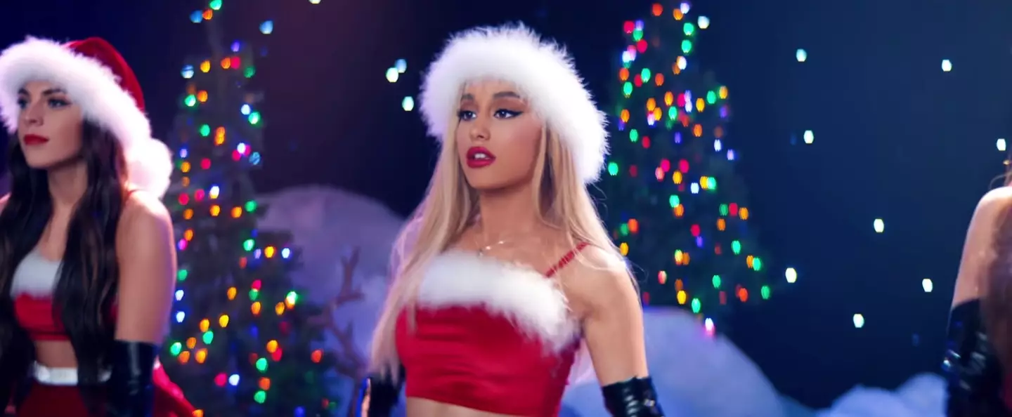 Ariana Grande even re-created the scene in her music video for 'thank u, next'.