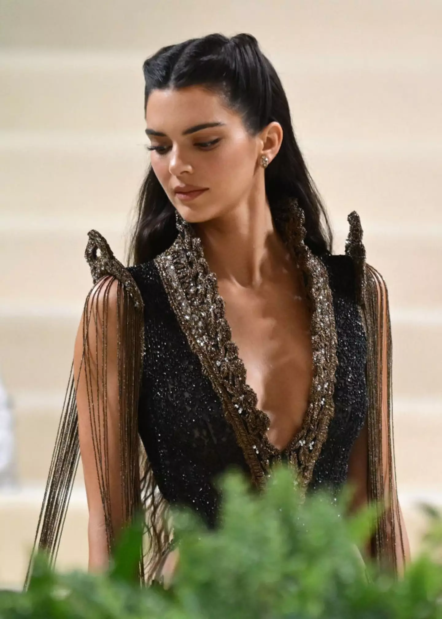 A body language expert claimed Kendall Jenner  had a particular behaviour that set her apart from her famous family. (NDZ/Star Max / Contributor / Getty Images)
