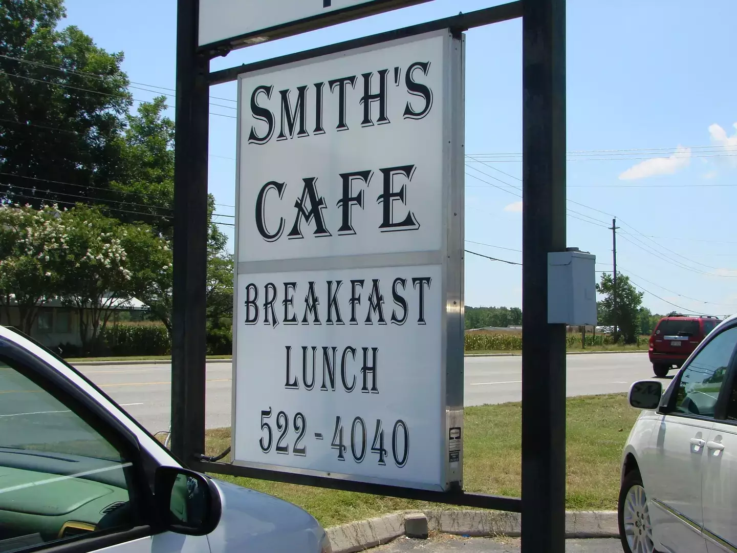 Smith's Cafe uploaded pictures of the front and back of their customers' card to Facebook. (Facebook/ Smith's Cafe)