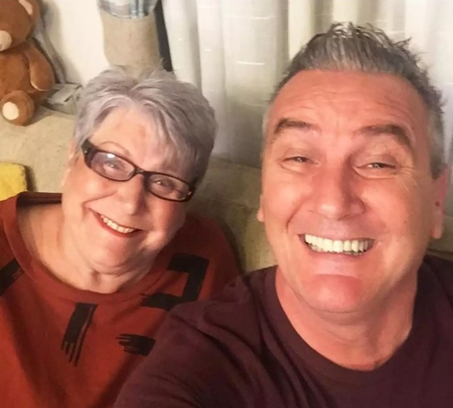 Gogglebox's Lee revealed pal Jenny is recovering from an operation