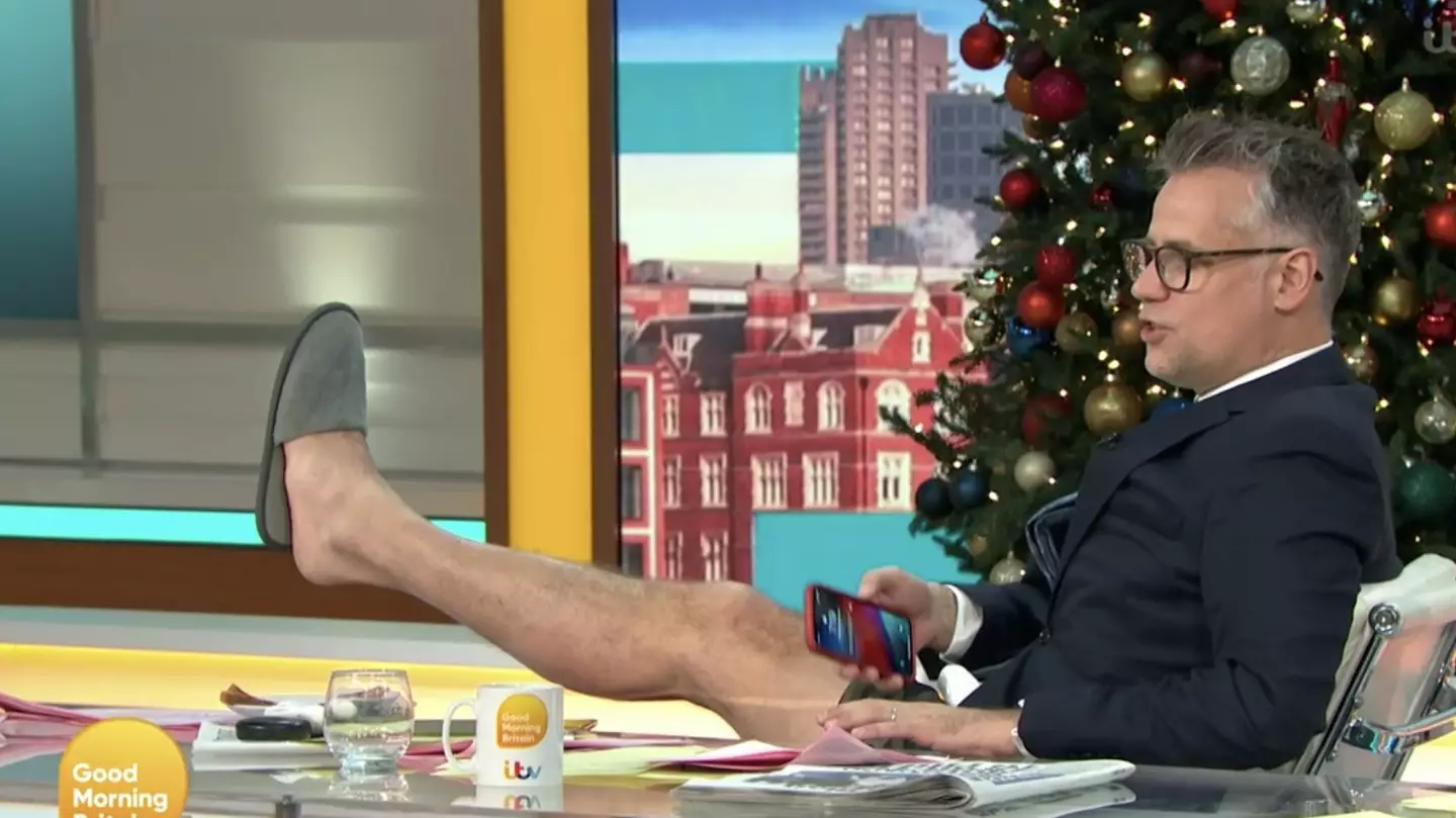 Good Morning Britain Viewers Baffled As Host Richard Bacon Is 'Missing Trousers'