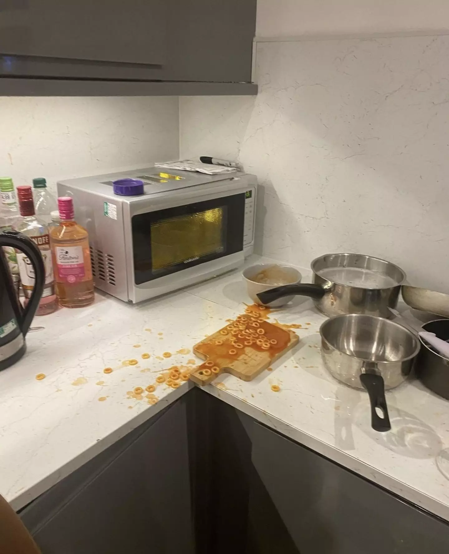 The spaghetti hoops exploded as she got them out of the microwave. (Kennedy News and Media)
