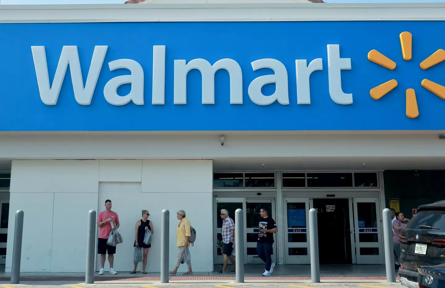 Walmart employees fixed the issue after a couple of days. (Joe Raedle/Getty Images)