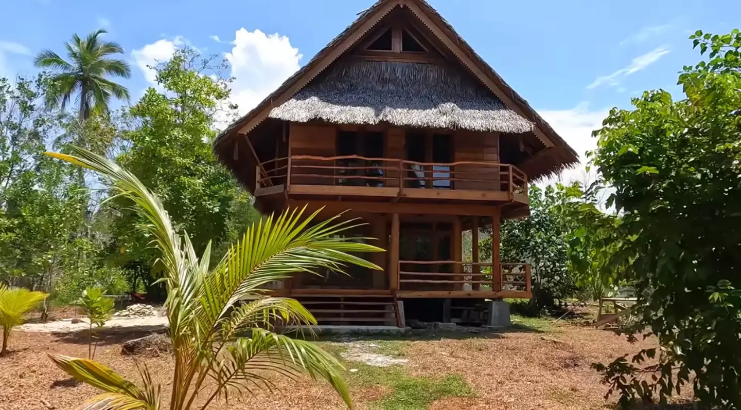 The couple's house on the island. (YouTube/Exploring Alternatives)