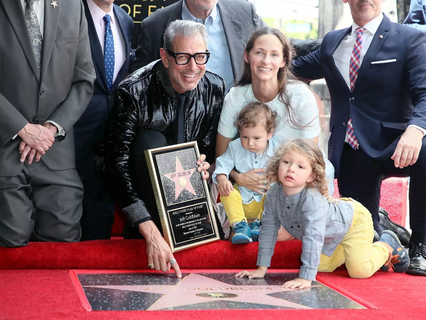Jeff Goldblum with his wife and children in 2018. (David Livingston/Getty Images)