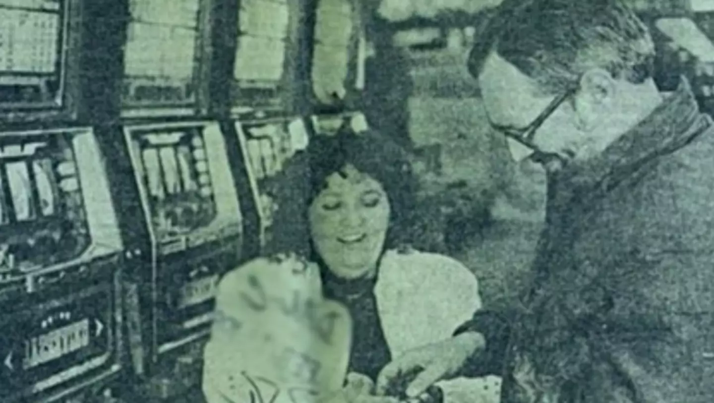 Back in 1985, Evelyn Adams won $3.9 million on the lotto and just four months later scooped another $1.4 million jackpot.