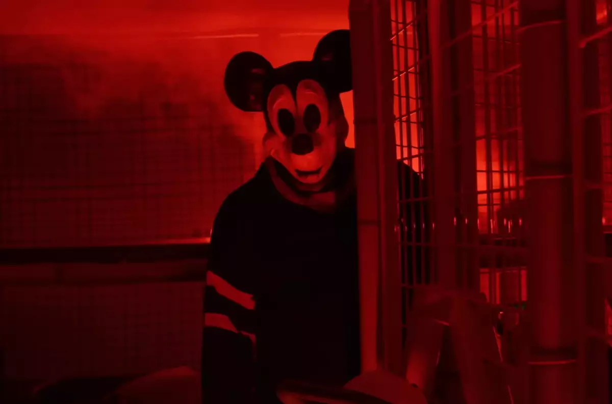 Mickey Mouse horror trailer has been released and 'children will be ...