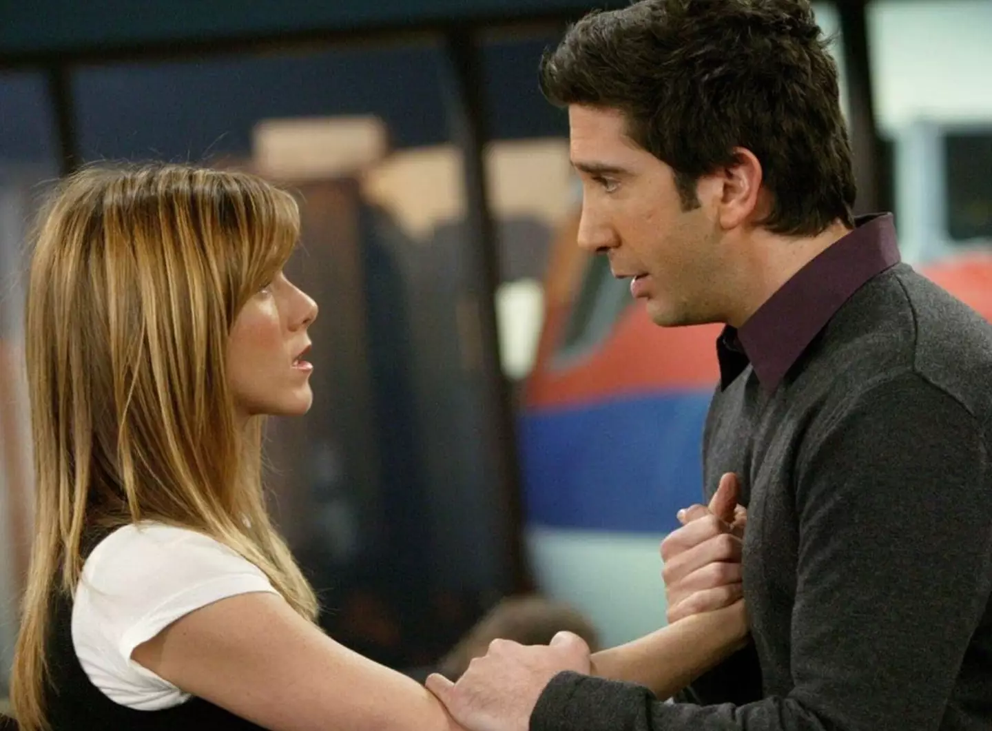 The leak revealed Ross and Rachel's ending. (Warner Bros.)