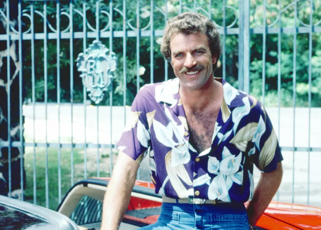 Tom Selleck gave every Magnum P.I. crewmember $1,000 from his own pay ...