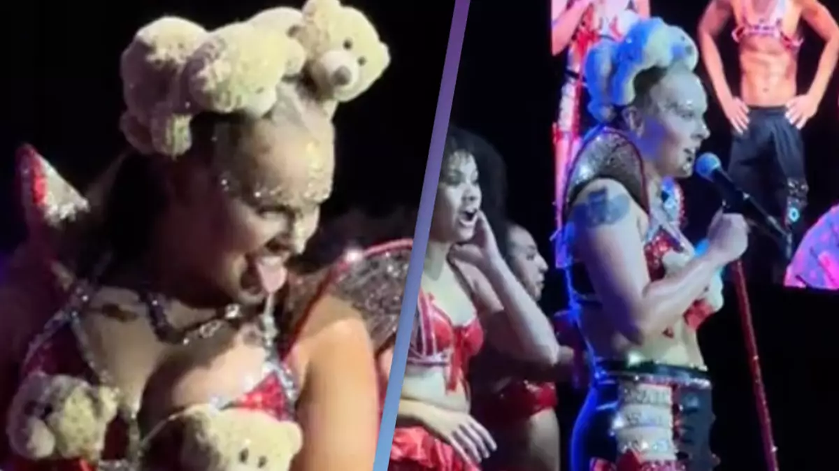 JoJo Siwa confronts crowd after being booed while on stage at NYC Pride concert