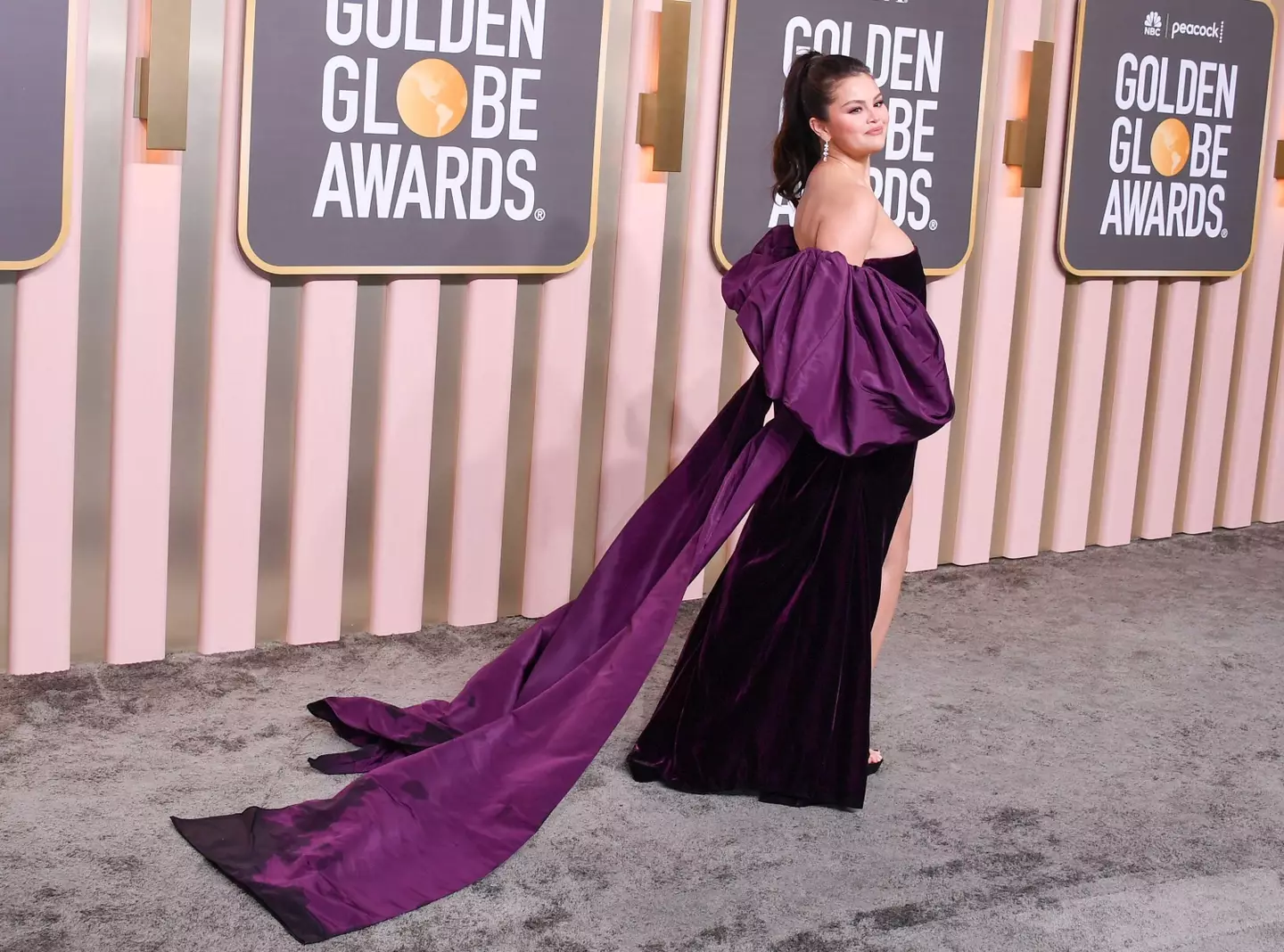 Gomez at the Golden Globes 2023.