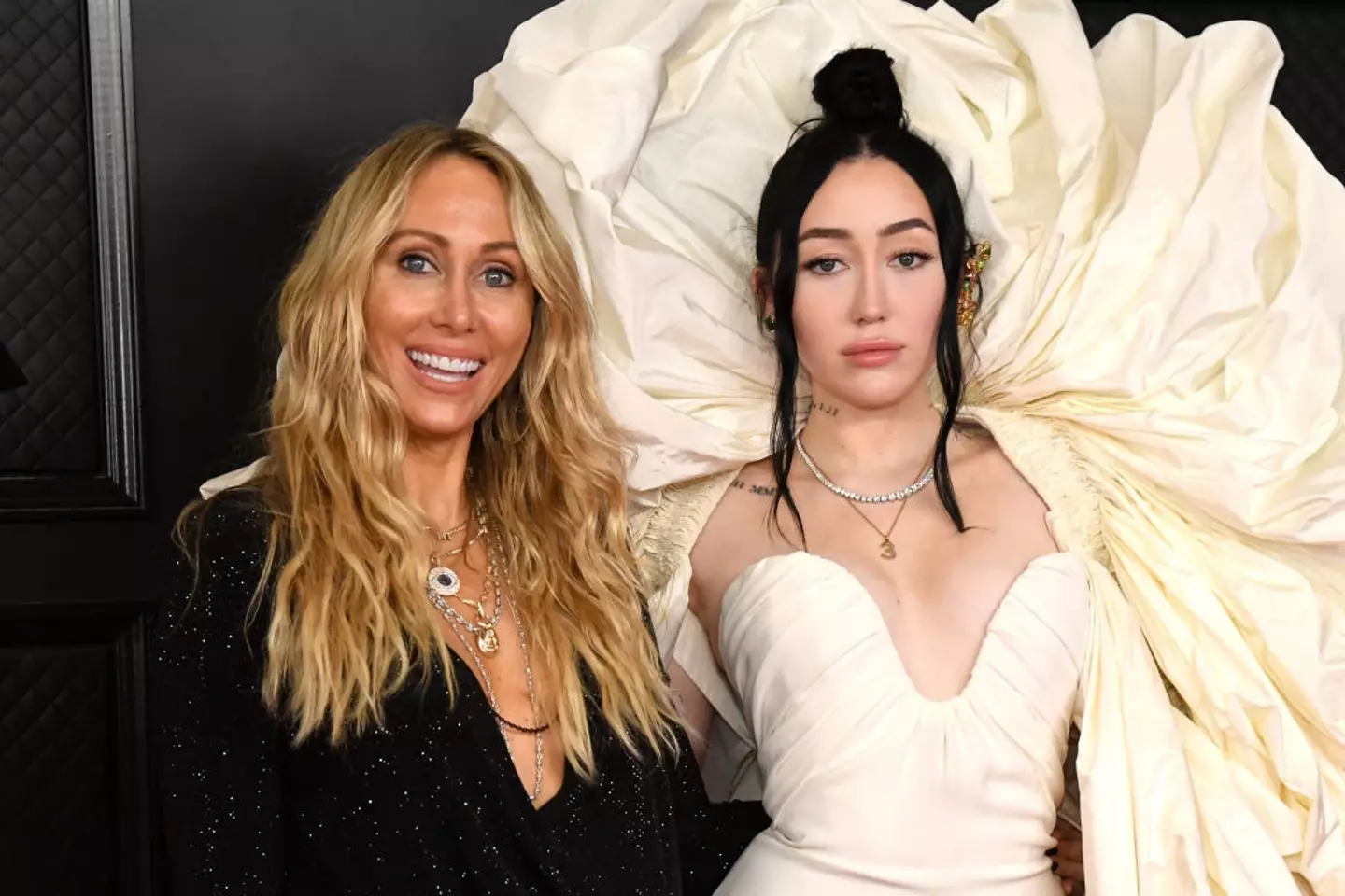 Tish Cyrus showed support for her daughter, Noah. (Kevin Mazur/Getty Images for The Recording Academy)