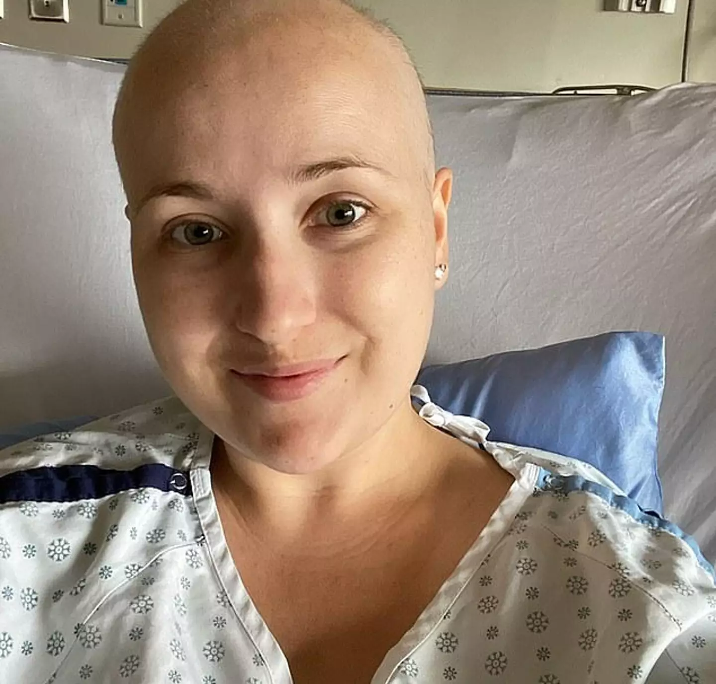 Kim posted videos about her daily life living with cancer and raising awareness. (Instagram/@cancerpatientmd)