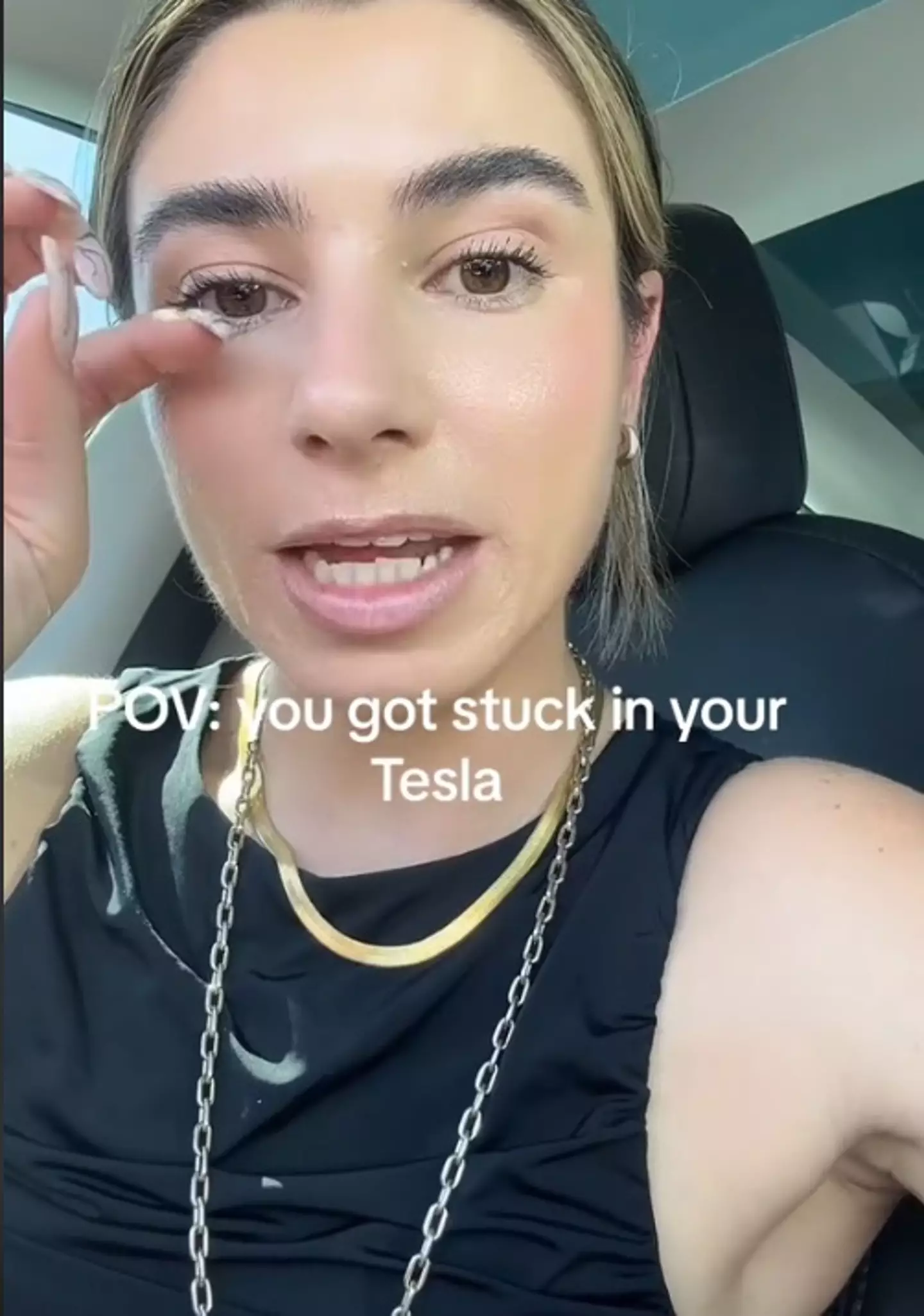Brianna Janel documented her experience being trapped in a Tesla and went viral on TikTok. (TikTok/@brianna__janel)