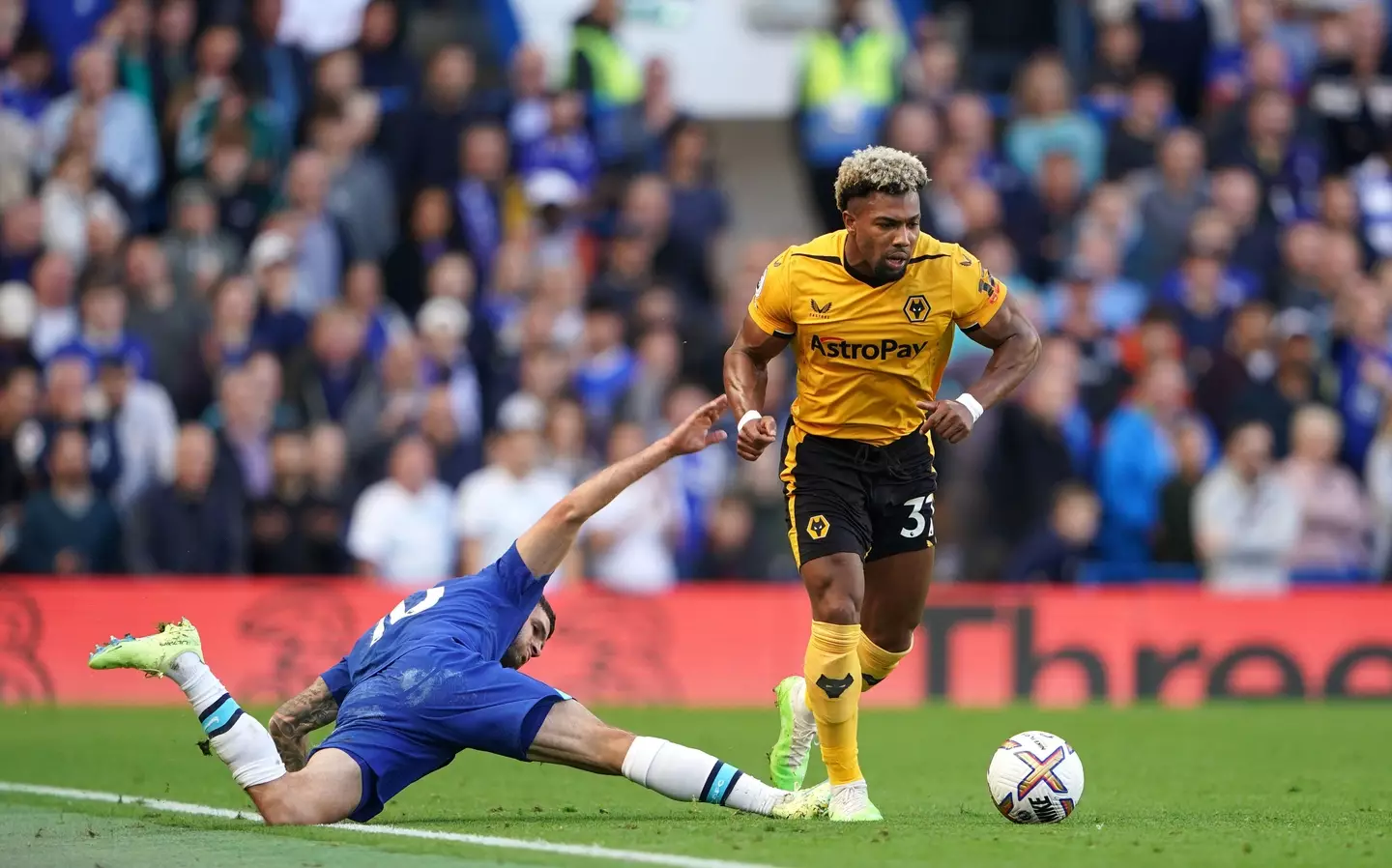 Wolverhampton Wanderers' Adama Traore (right) and Chelsea's Christian Pulisic battle for the ball during the Premier League match at Stamford Bridge. (Alamy)