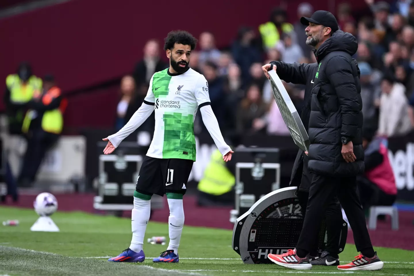 Salah and Klopp clashed during Liverpool's draw with West Ham (Getty)