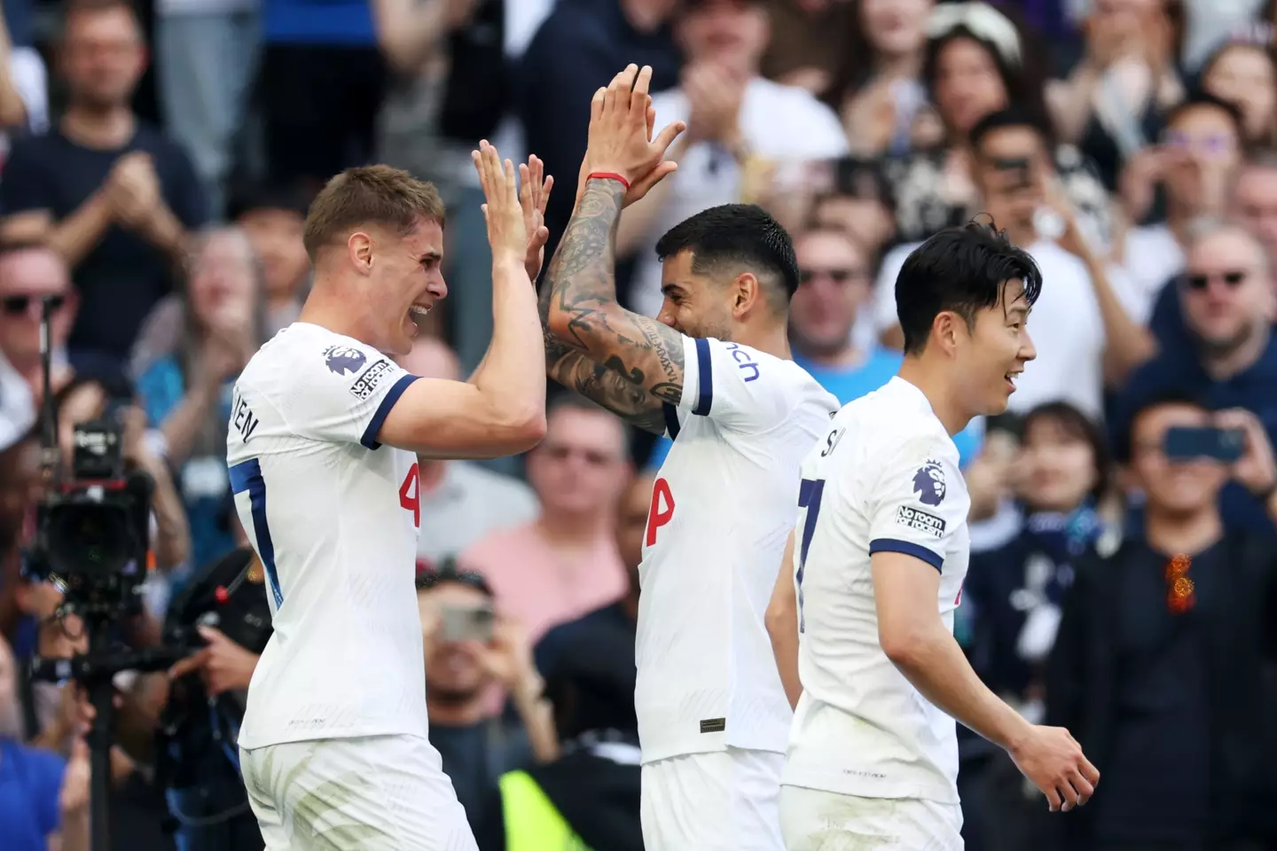 Spurs came from behind to beat Burnley 2-1 in the Premier League. (