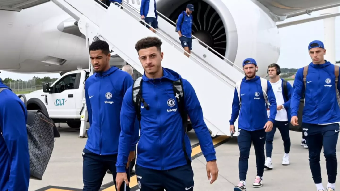 Chelsea squad travelling back from the United States earlier this summer. (Chelsea FC)