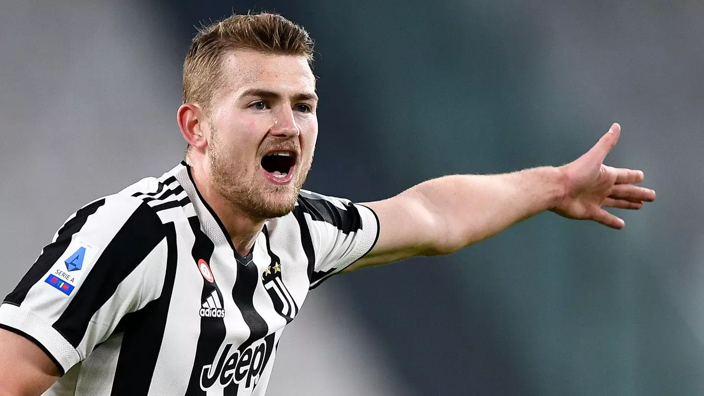 Matthijs de Ligt is linked with both Chelsea and Bayern Munich. (Alamy)