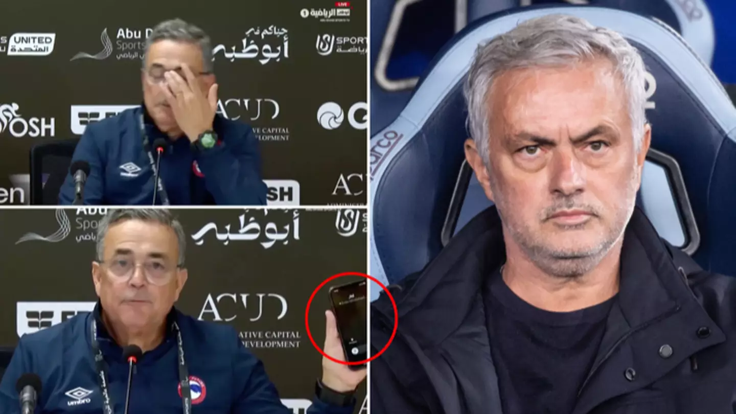 Jose Mourinho interrupts another manager's press conference on Christmas Day
