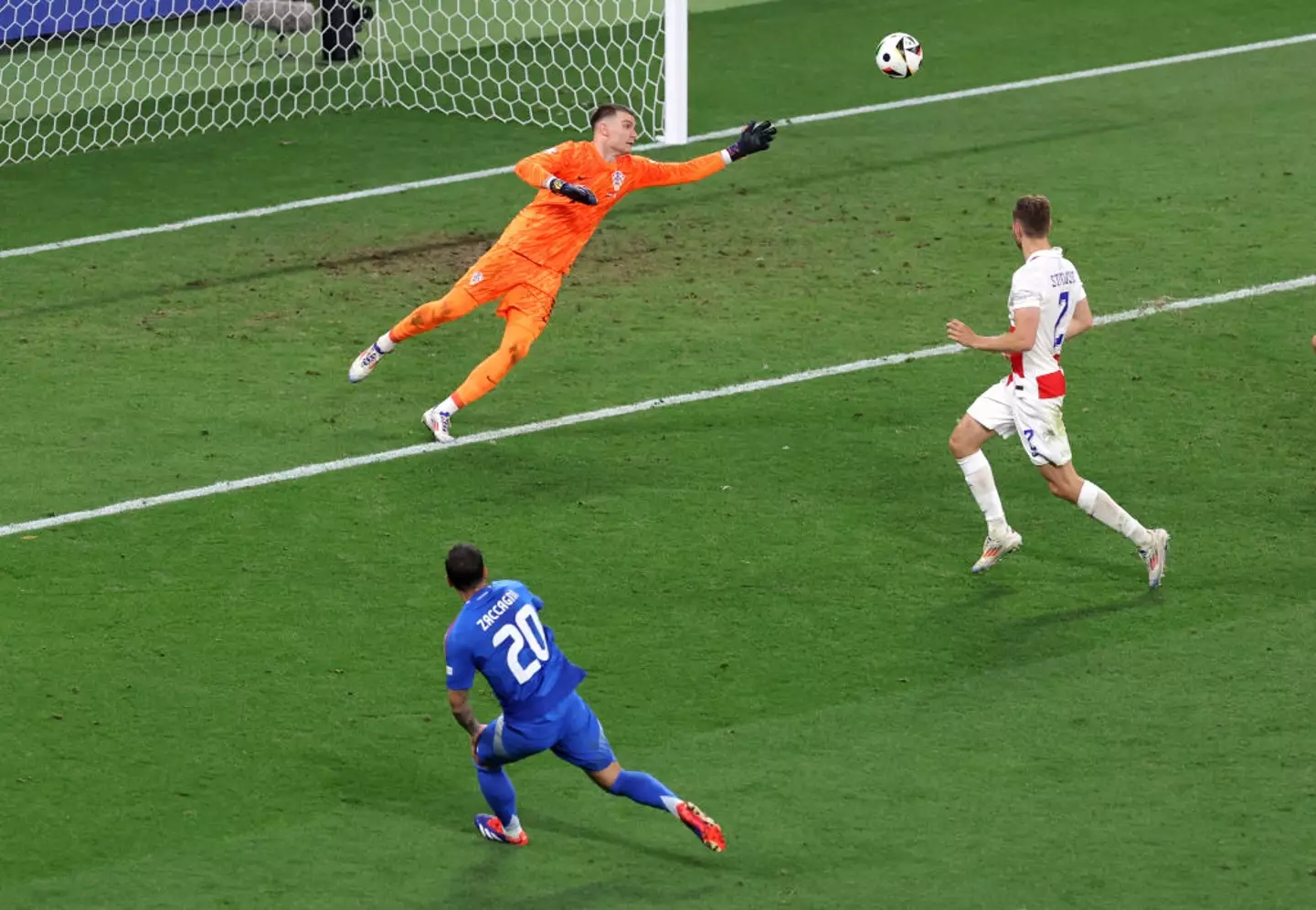 Mattia Zaccagni scores a dramatic late equaliser for Italy in their 1-1 draw with Croatia (