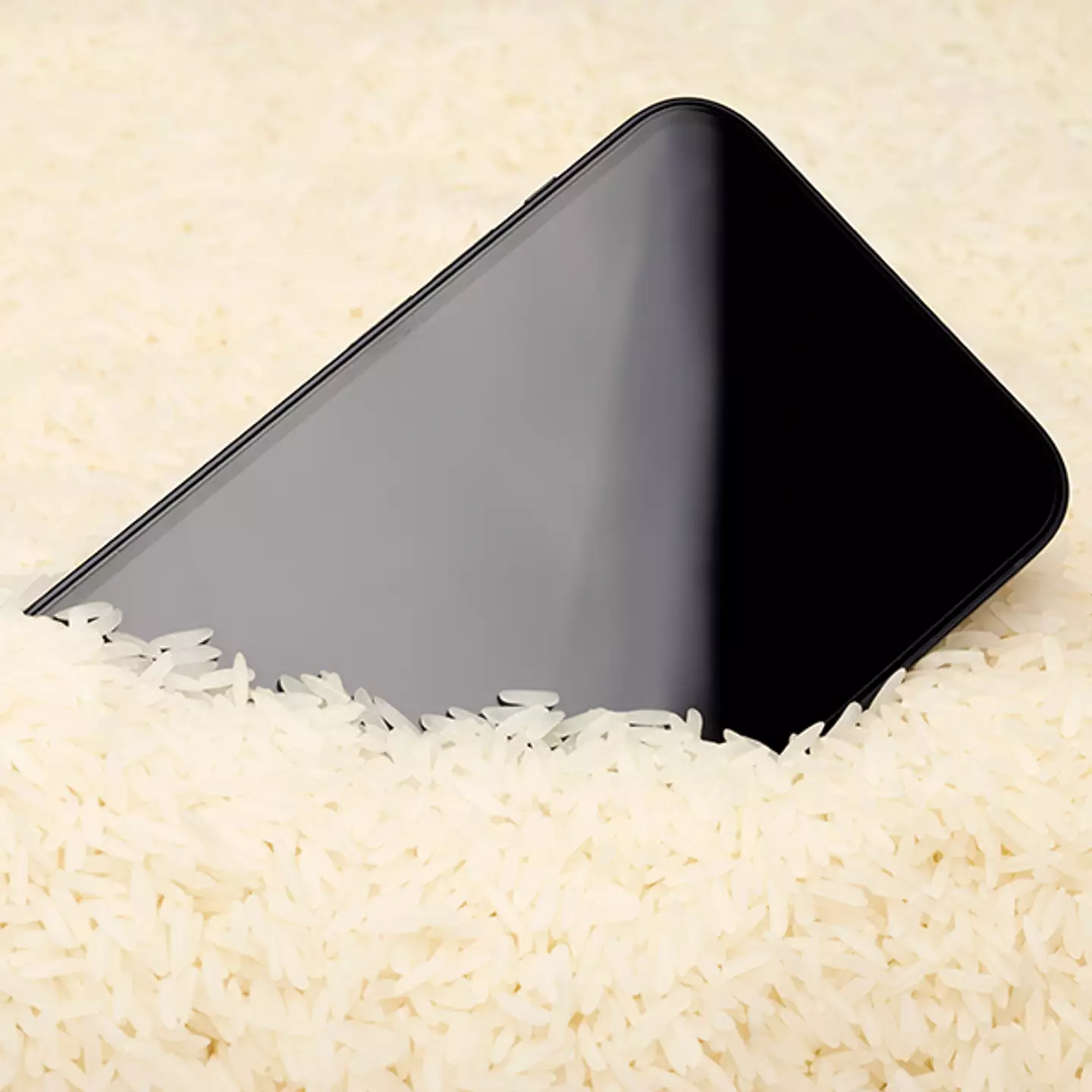 Apple issues official warning against putting phone in rice