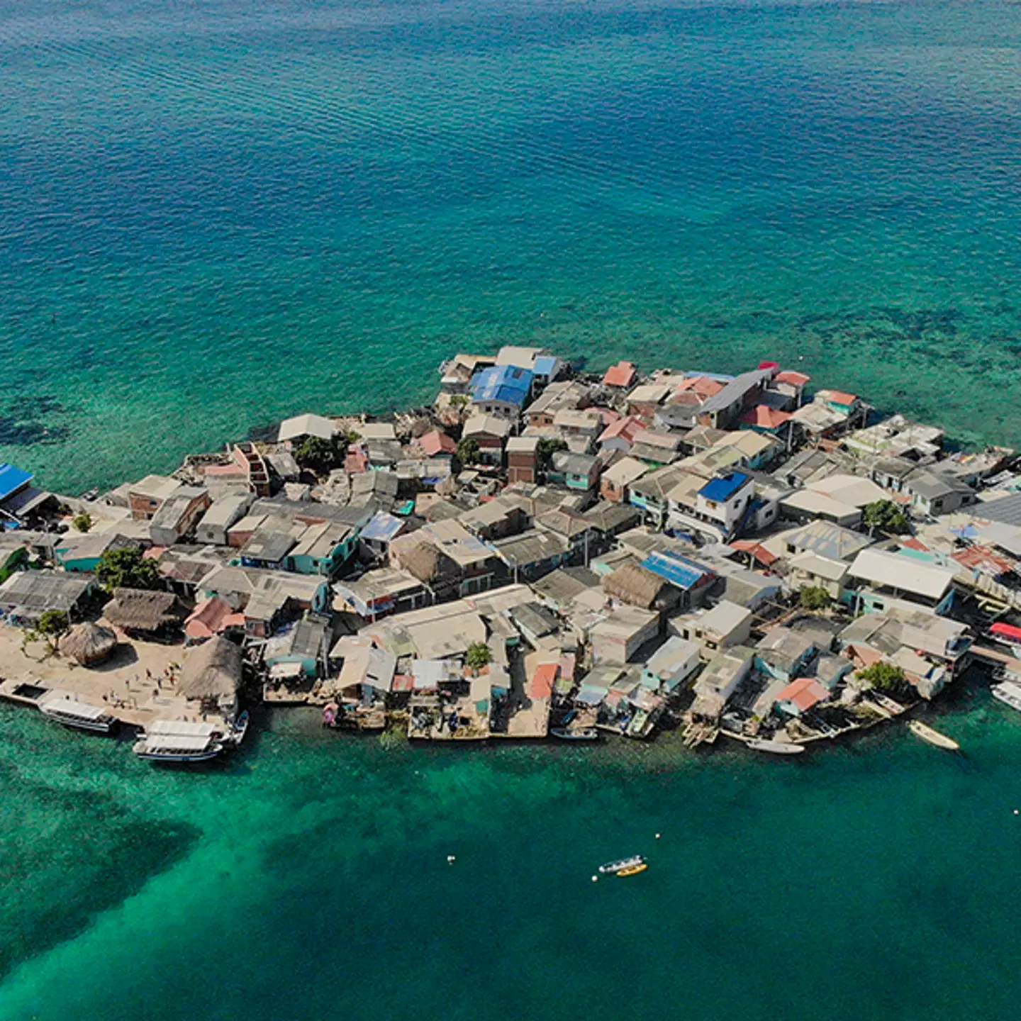 The ‘most crowded island on Earth’ where over 800 people live is only slightly bigger than a football field