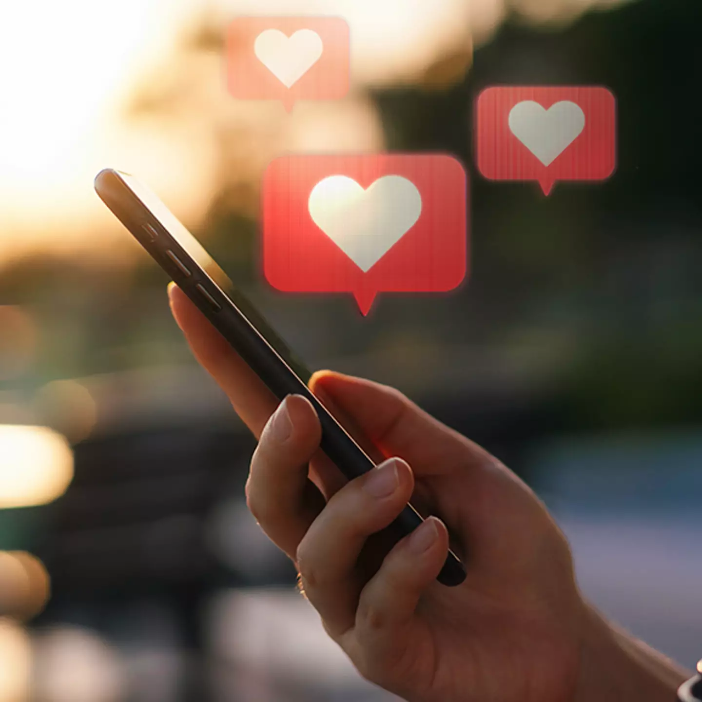 Single people warned of new online dating trend 'avalanching' ahead of Valentine's Day