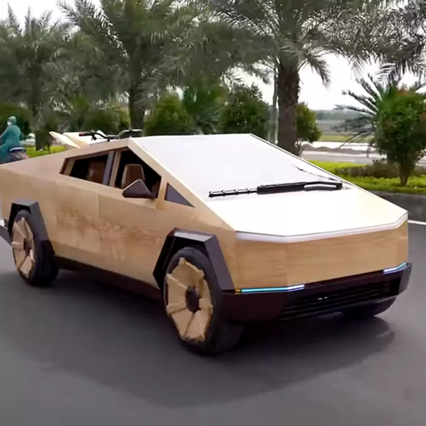 Elon Musk responds to man who spent $15,000 making a fully functional Cybertruck out of wood