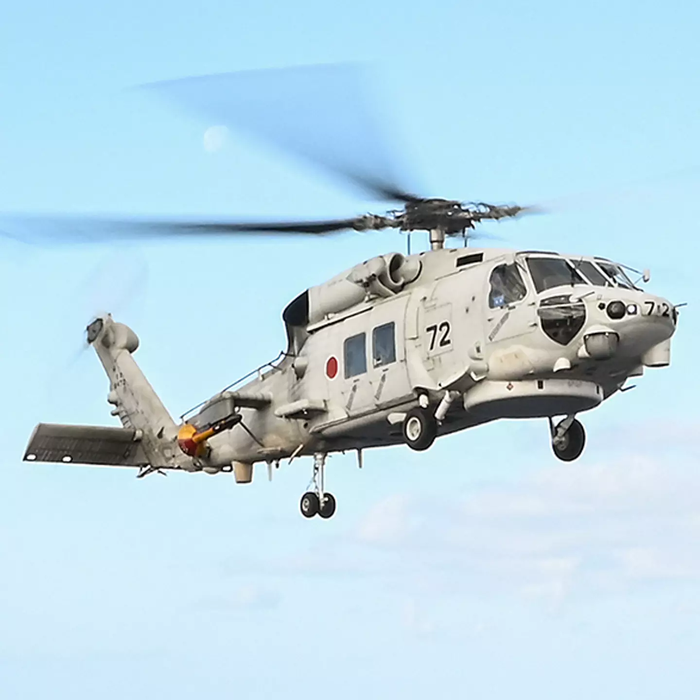 2 Japanese navy helicopters with 8 crew crash in the Pacific Ocean during nighttime training