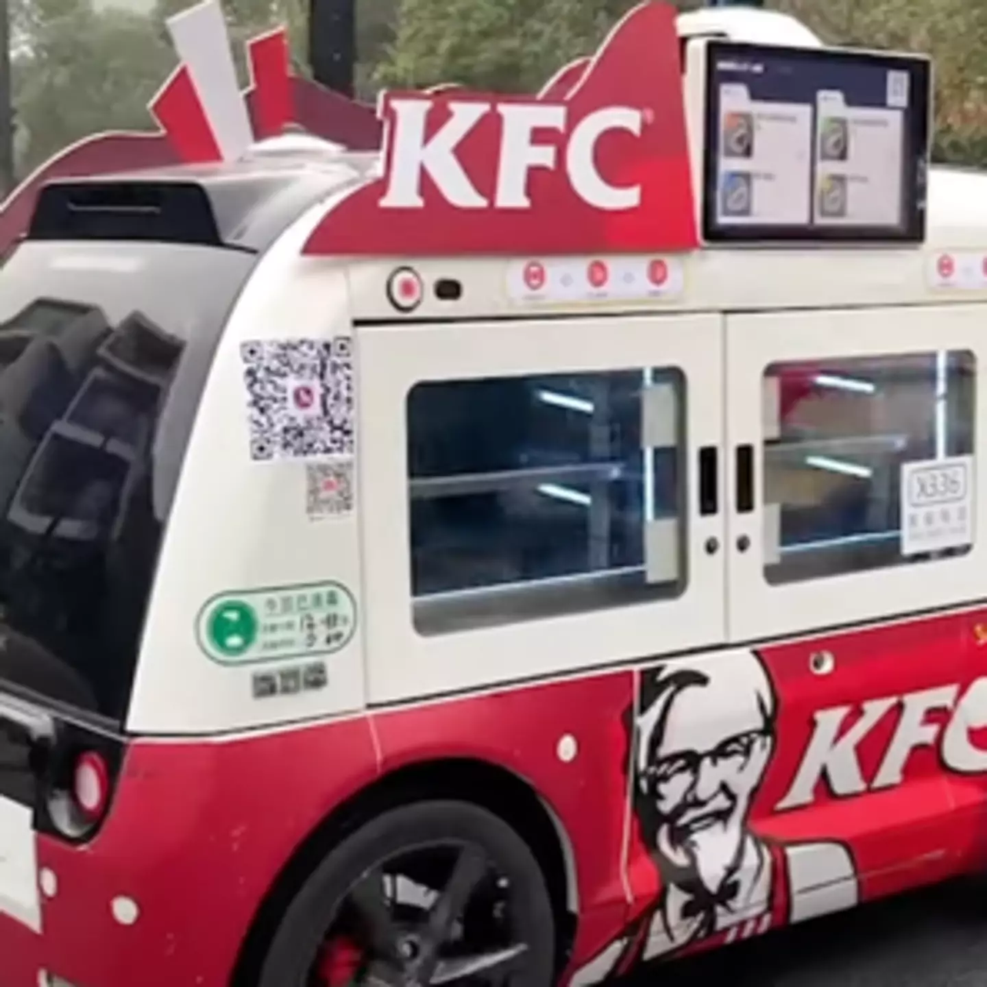 Self-driving KFC food truck in China has everyone saying the same thing