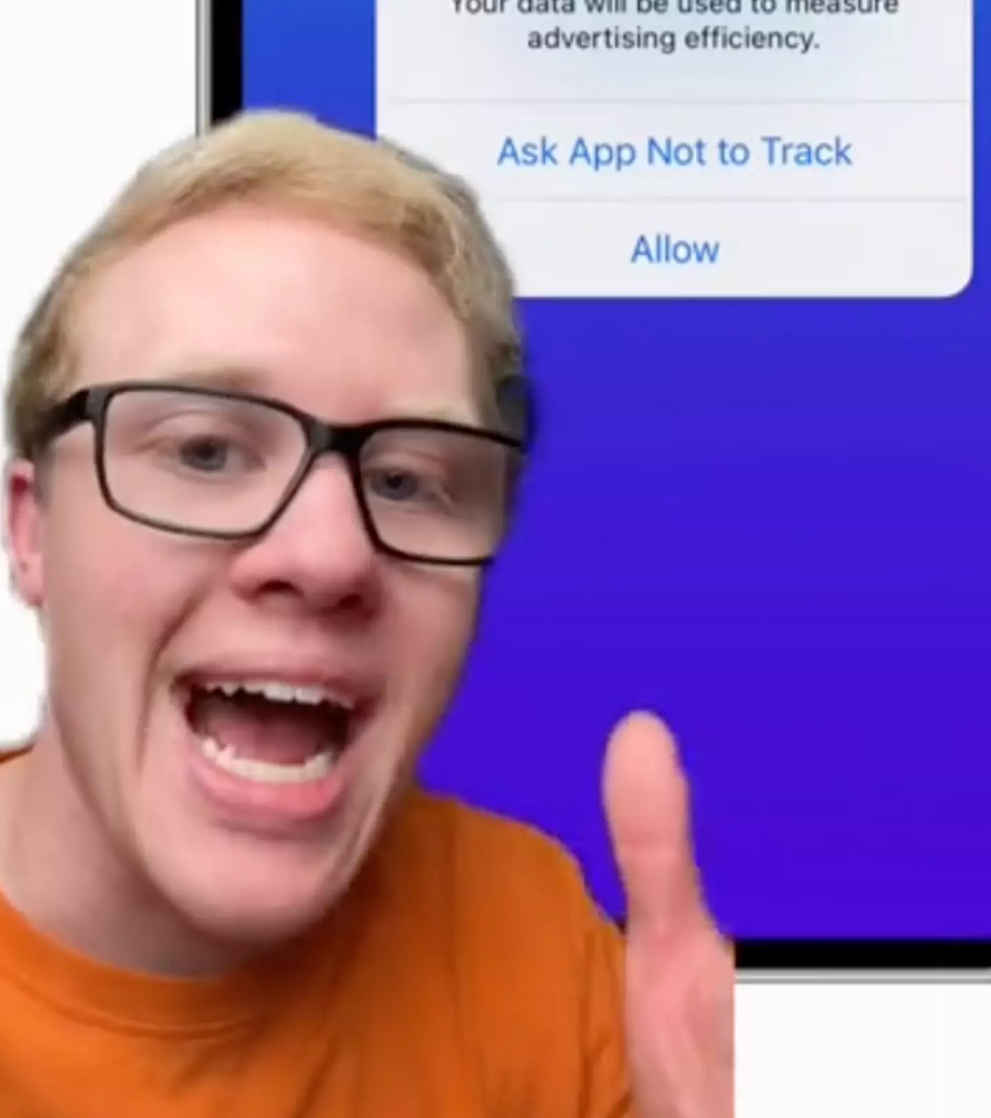 A TikToker shares his top reasons why he prefers iPhones over Android / imsamkohl/TikTok
