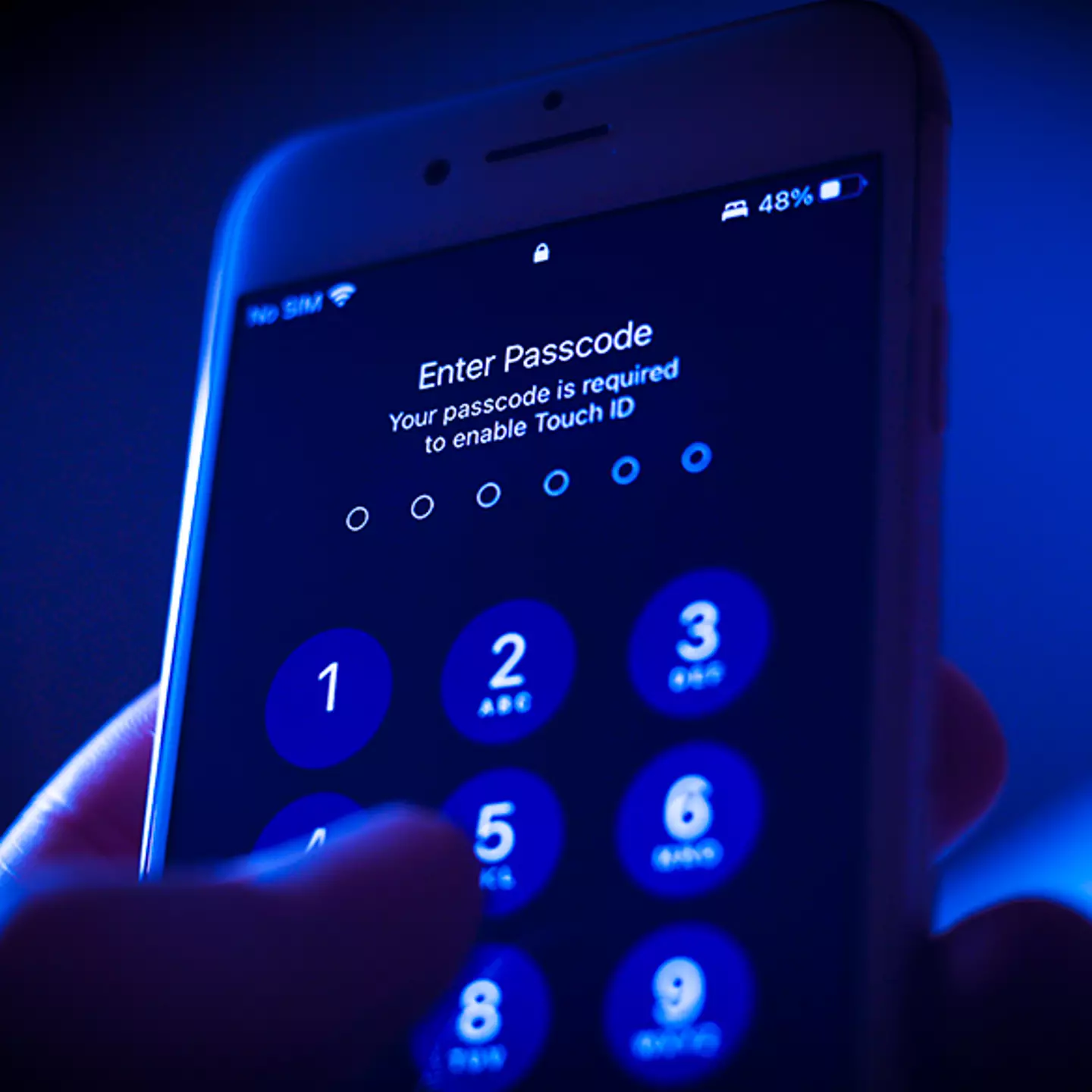 Your iPhone can be unlocked without correct passcode unless you do ‘expiration’ trick