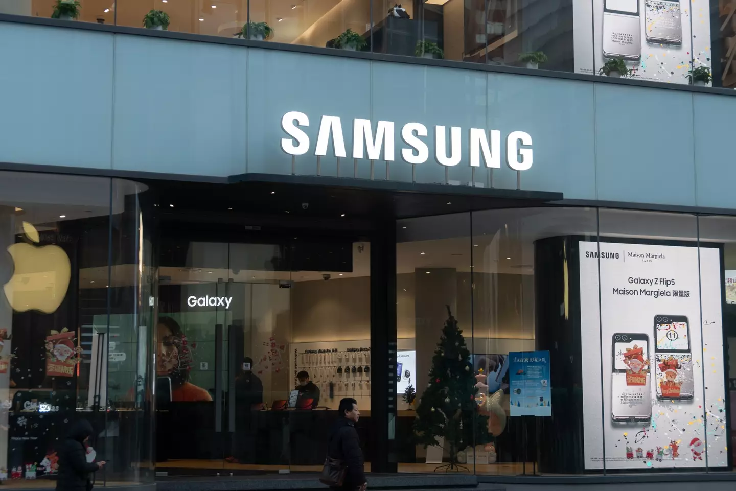Samsung is gearing up to reveal its new generation of smartphones.