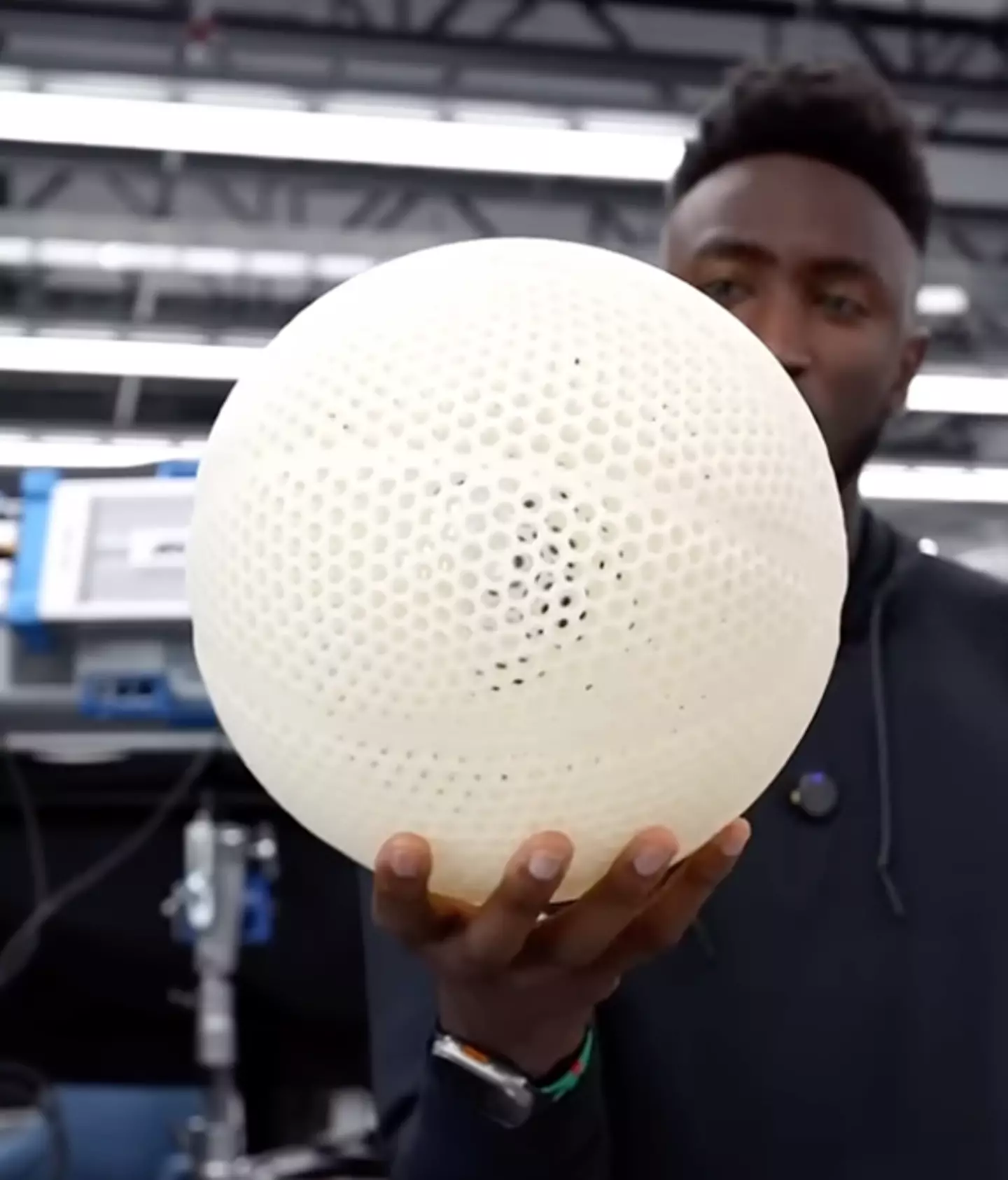 The 3D-printed ball would cost you $2,500 / Marques Brownlee