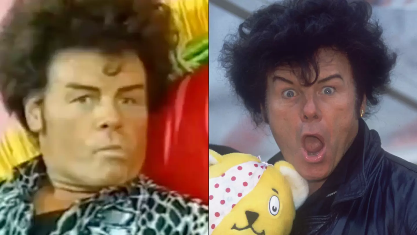 Eerie moment Gary Glitter was asked if visitors to his home were 'very young'