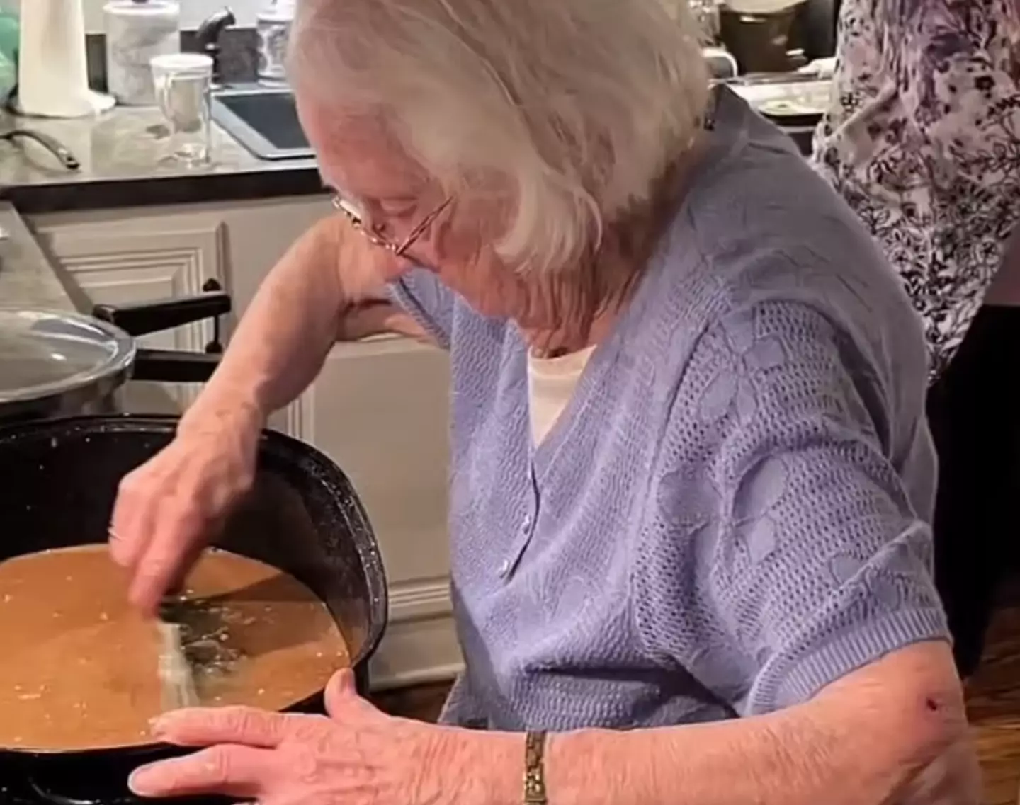 The 100-year-old does all of her own cooking and prefers a colourful plate (Fox29)