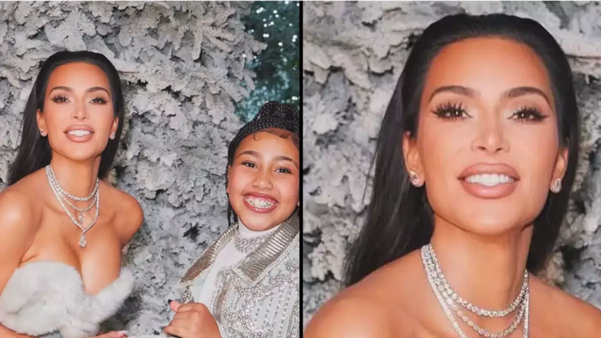 People Confused As Kim Kardashian Is Spotted With ‘extra Thumb In Christmas Photo