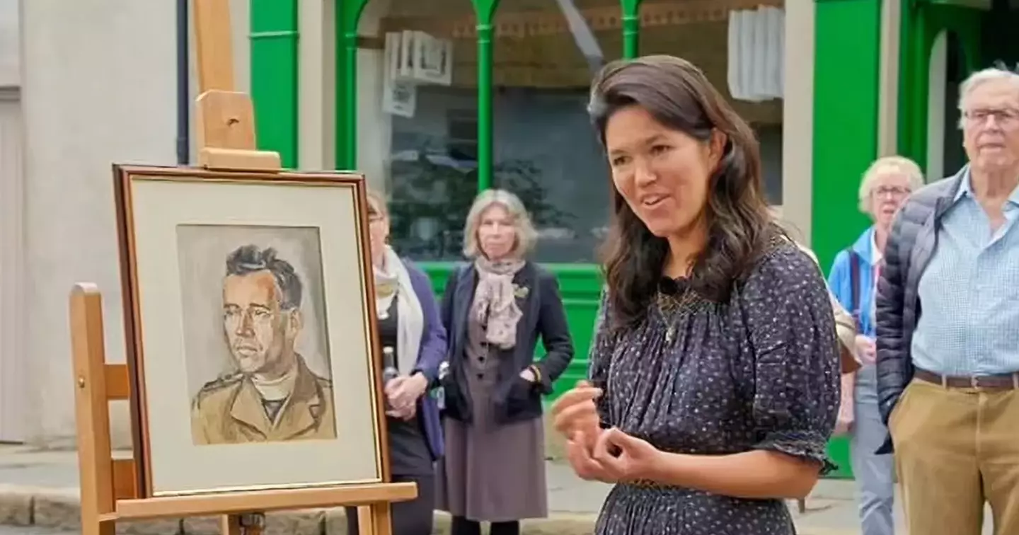 Frances Christie couldn't value the painting. (BBC)