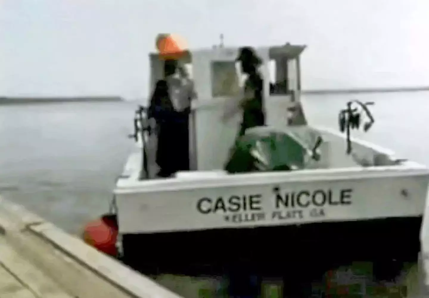 Four men went out to sea in the Casie Nicole, only one returned. (Unsolved Mysteries)