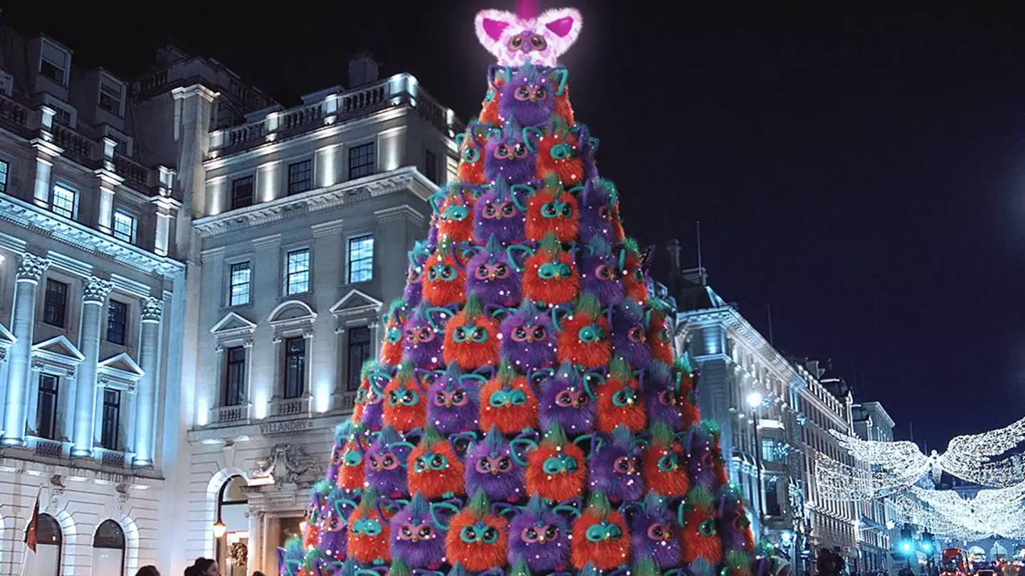 Capital cities across Europe swapping Christmas fir trees for Furbtrees
