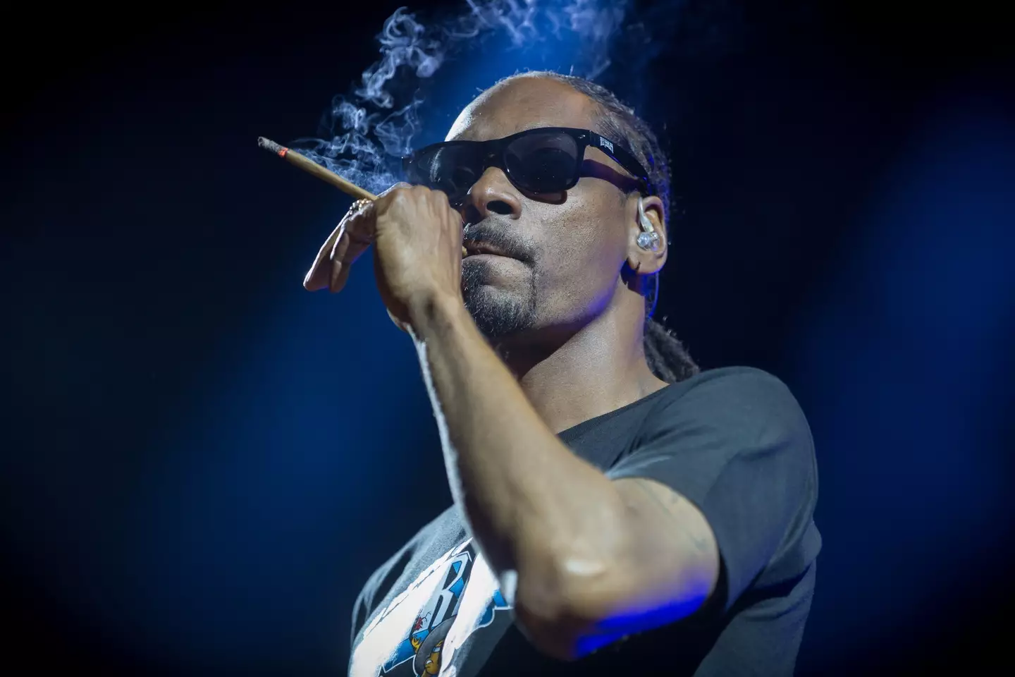Snoop Dogg taking a smoke break.
