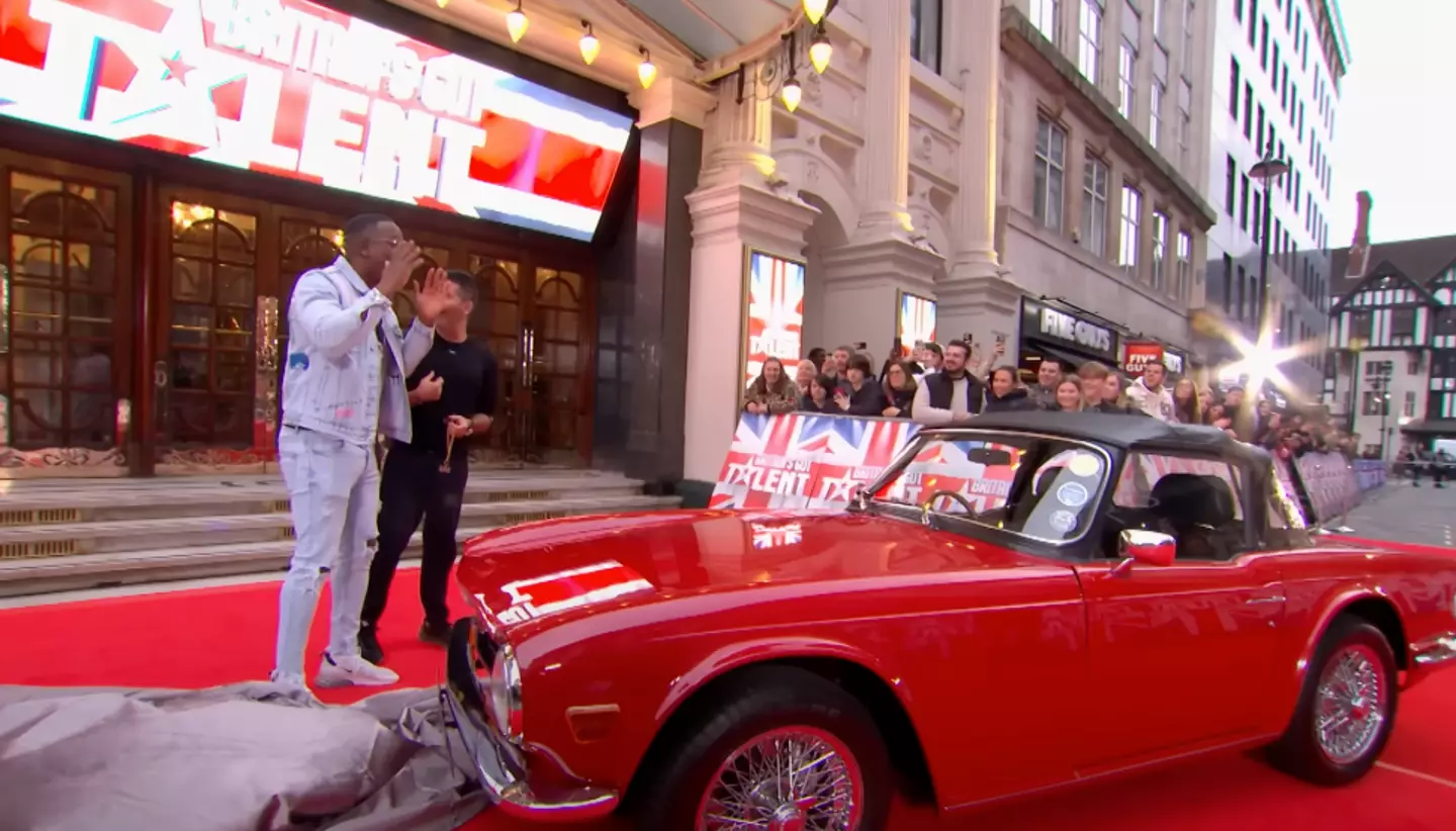 Simon was reunited with his old car. (ITV)
