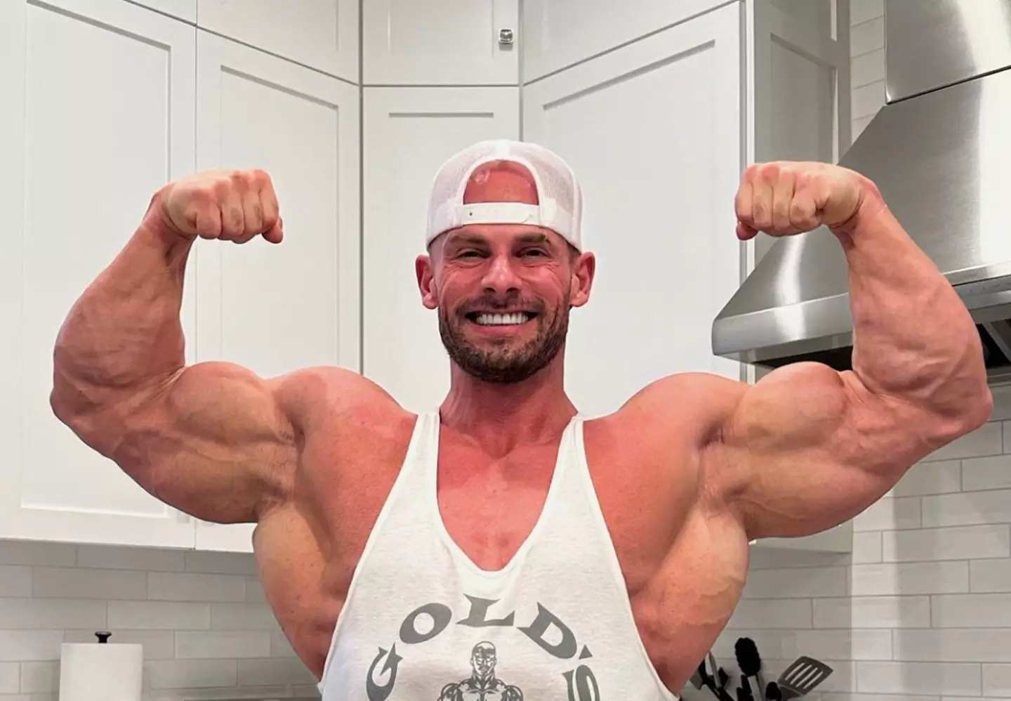 Joey Swoll doesn't take any prisoners when it comes to bad gym etiquette. (Instagram/@joeyswoll)