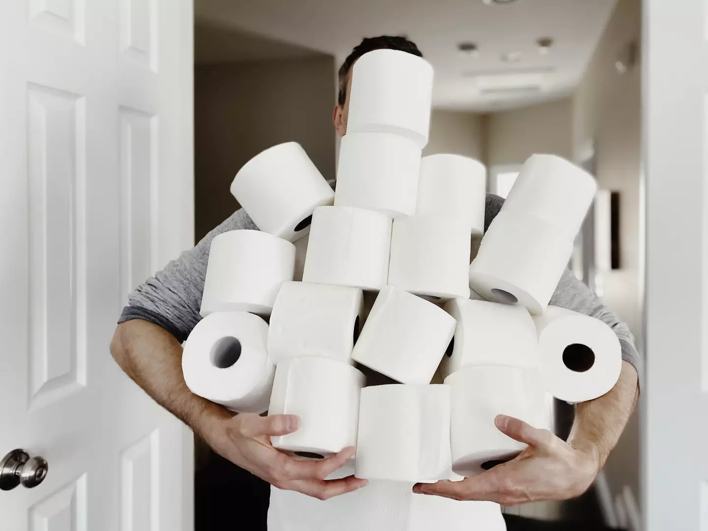 Hopefully, this technique will save you from going through this much toilet roll next time you go for a poo. (Getty Stock Image)