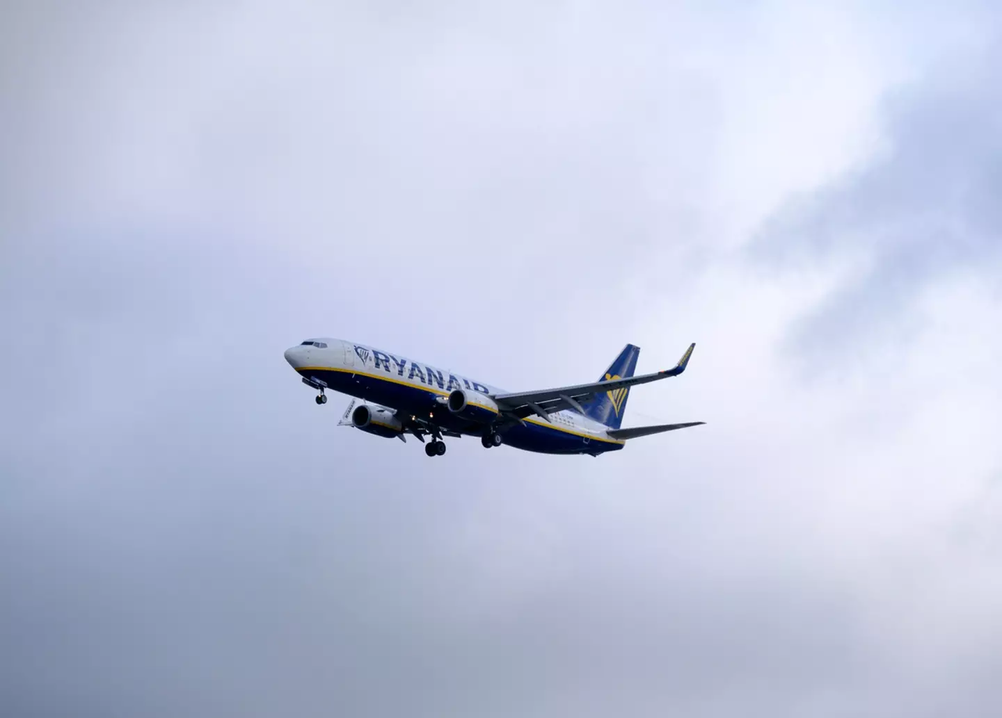 Ryanair passengers - who travelling from Manchester to Dublin on Sunday (21 January) - ended up getting diverted to Paris.