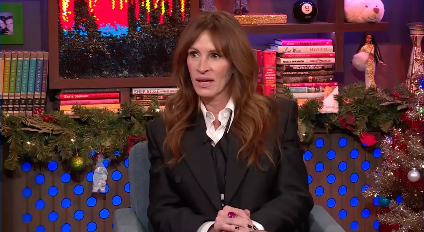 Julia Roberts looked less than impressed when discussing the date.