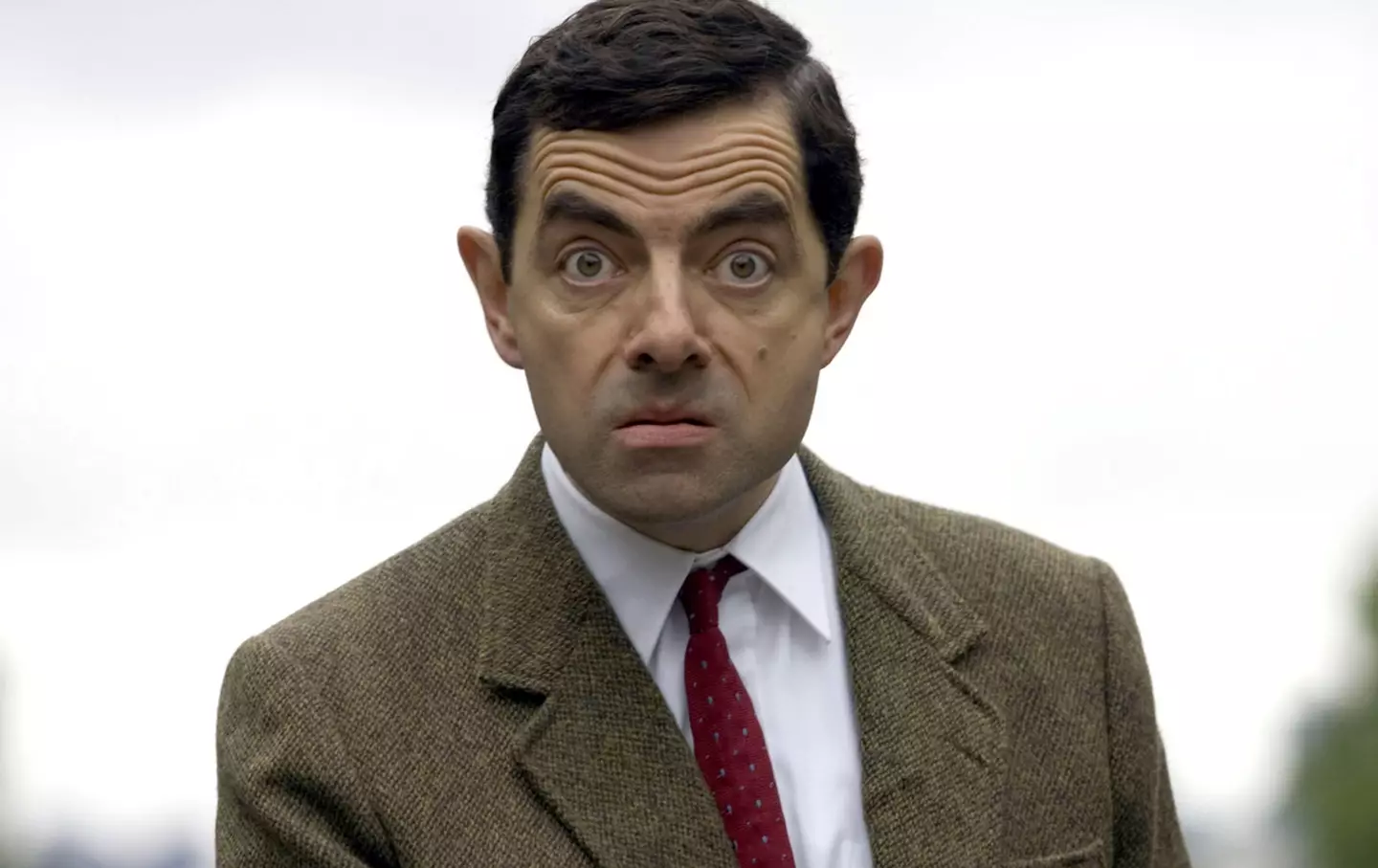 Gamers flooded to social media in stitches over how much Dobby looks like Mr Bean.